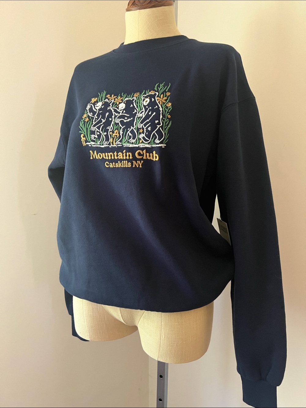 Parks Project Navy Sweatshirt Embroidered Bears Mountain Club Catskills NY